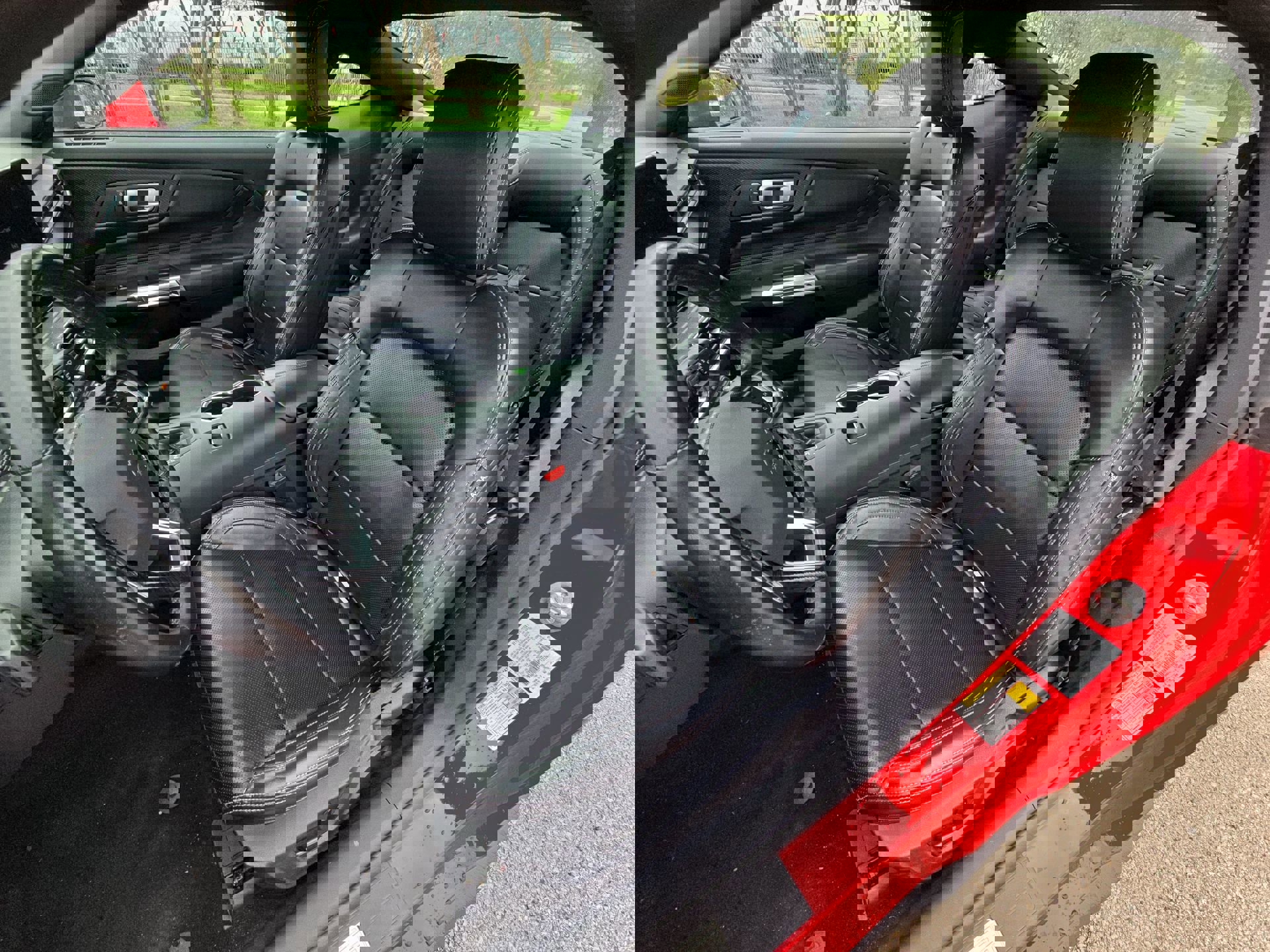 Certified 2024 Ford Mustang Premium image 11