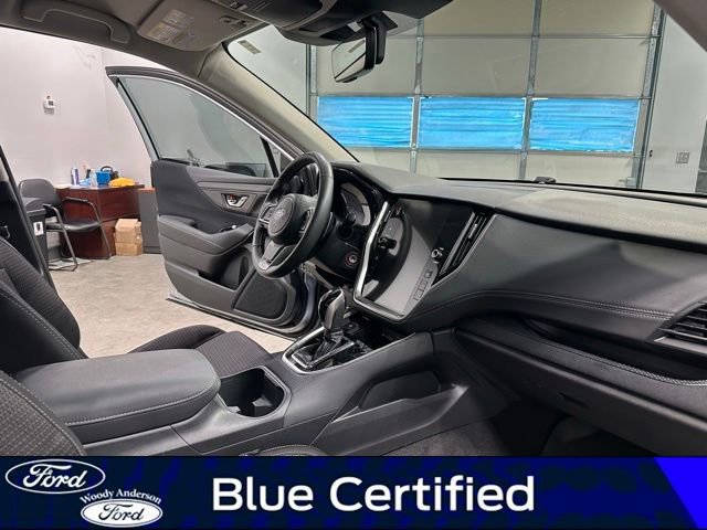 Used 2025 Subaru Outback Premium image 28