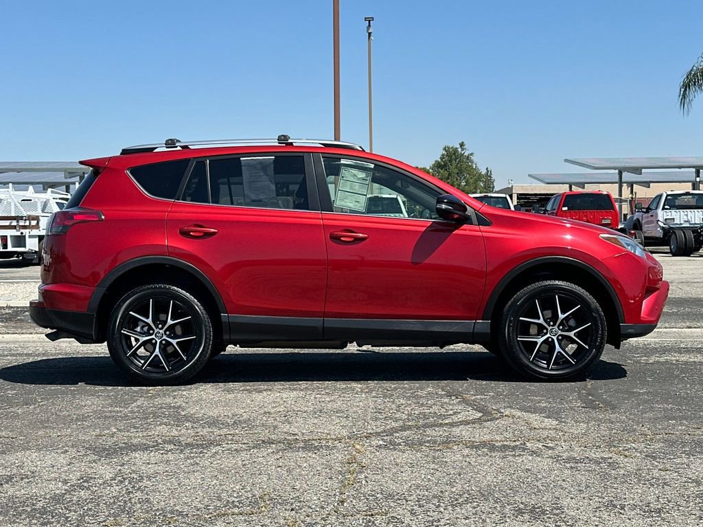 Used 2017 Toyota RAV4 SE FWD image 2