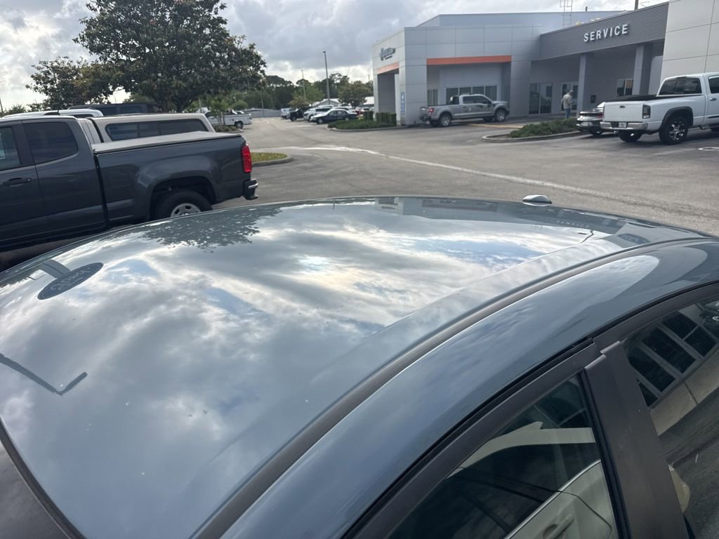 Used 2024 Nissan Sentra SV w/ Trunk Package FWD image 4