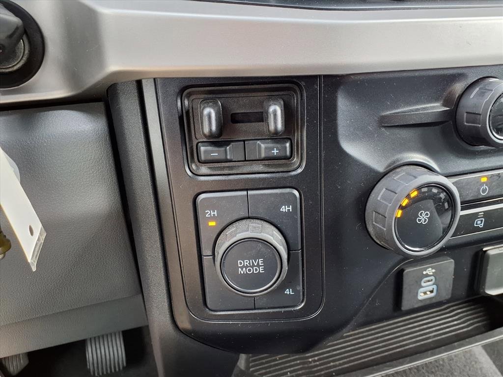Certified 2025 Ford F250 XLT image 11