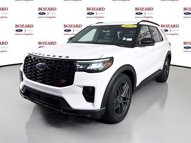Certified 2025 Ford Explorer ST AWD/4WD image 4