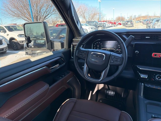 Used 2024 GMC Sierra 2500 Denali Ultimate image 12