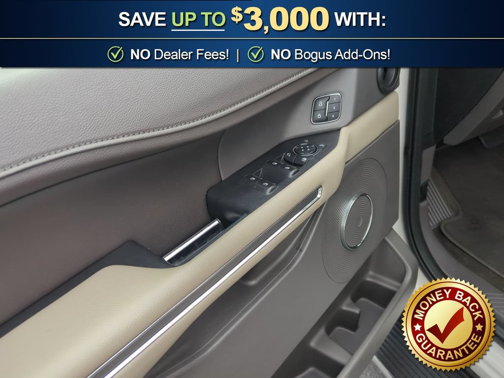 Certified 2019 Ford Expedition XLT w/ Equipment Group 202A RWD image 16