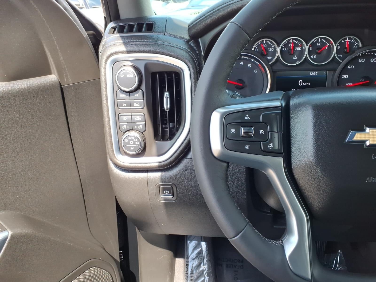 Used 2020 Chevrolet Silverado 1500 LTZ w/ LTZ Plus Package AWD/4WD image 28