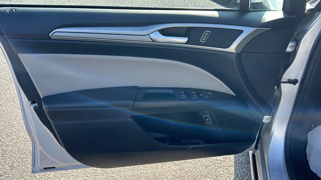 Certified 2018 Ford Fusion S image 16