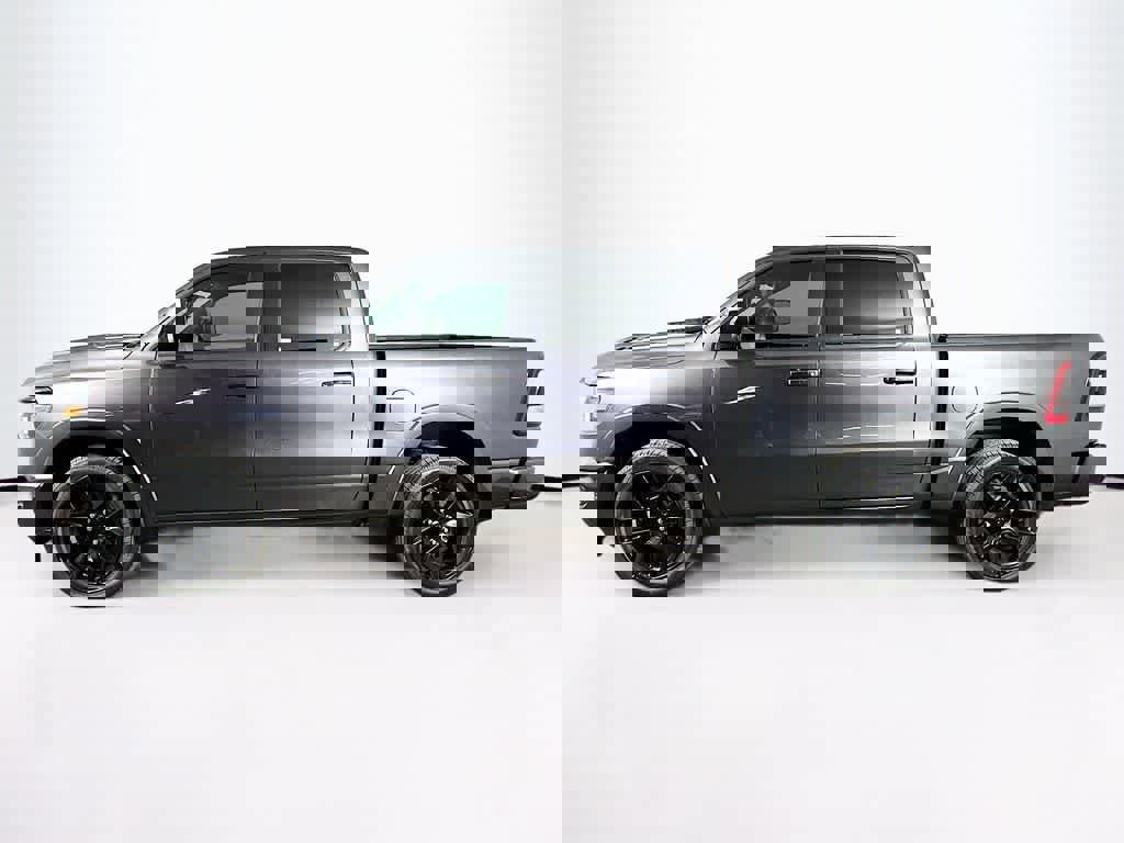 Used 2022 RAM 1500 Laramie image 2