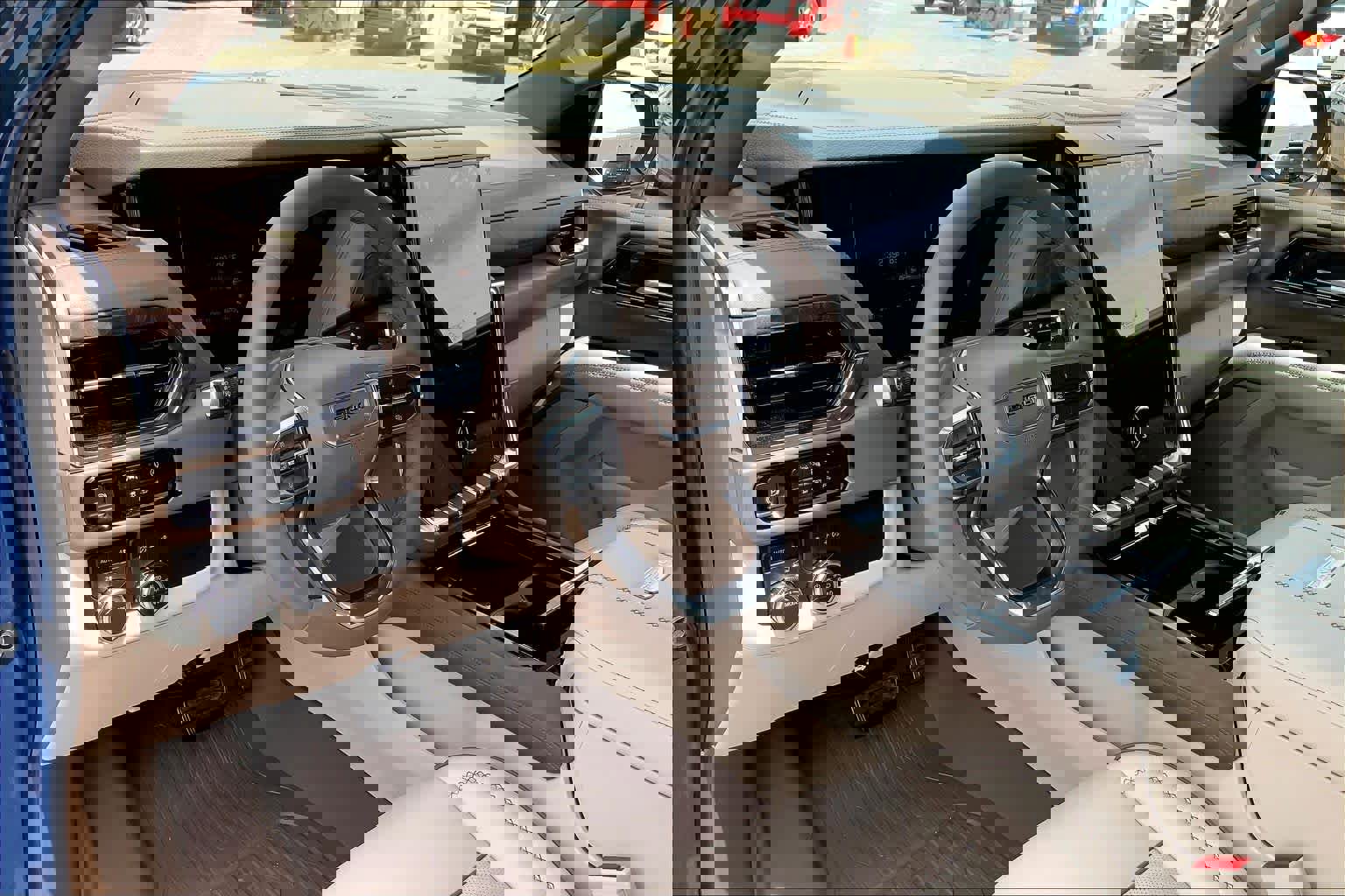 Used 2025 GMC Yukon XL Denali w/ LPO, Floor Liner Package image 18