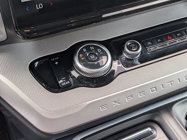 Certified 2025 Ford Expedition Max Active image 24