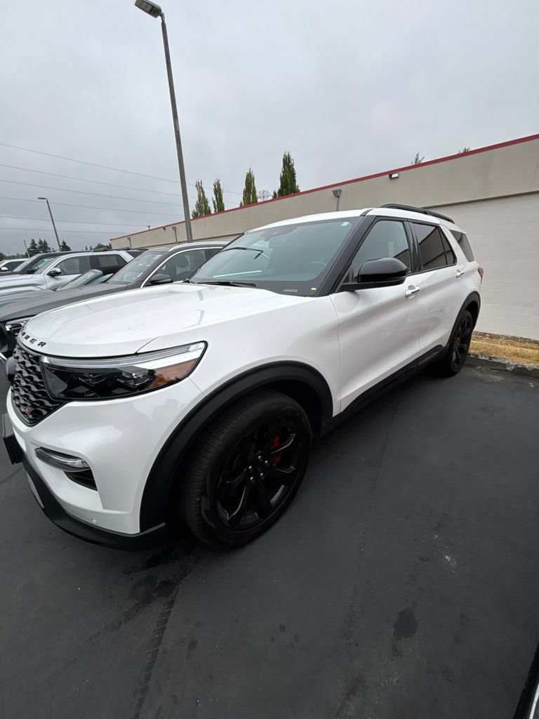 Certified 2023 Ford Explorer ST w/ Equipment Group 401A AWD/4WD image 2