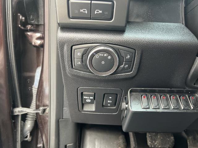 Certified 2018 Ford F150 XLT w/ Equipment Group 302A Luxury image 20