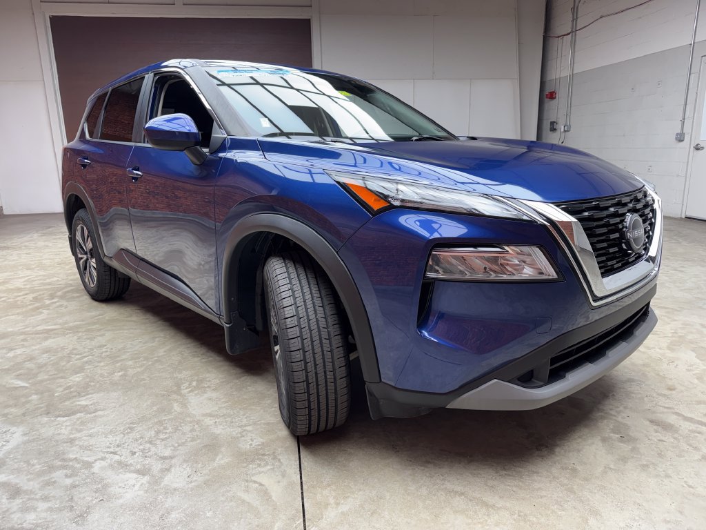 Used 2023 Nissan Rogue SV AWD/4WD image 7