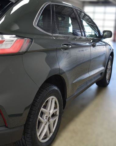 Certified 2024 Ford Edge SEL w/ Convenience Package AWD/4WD image 7