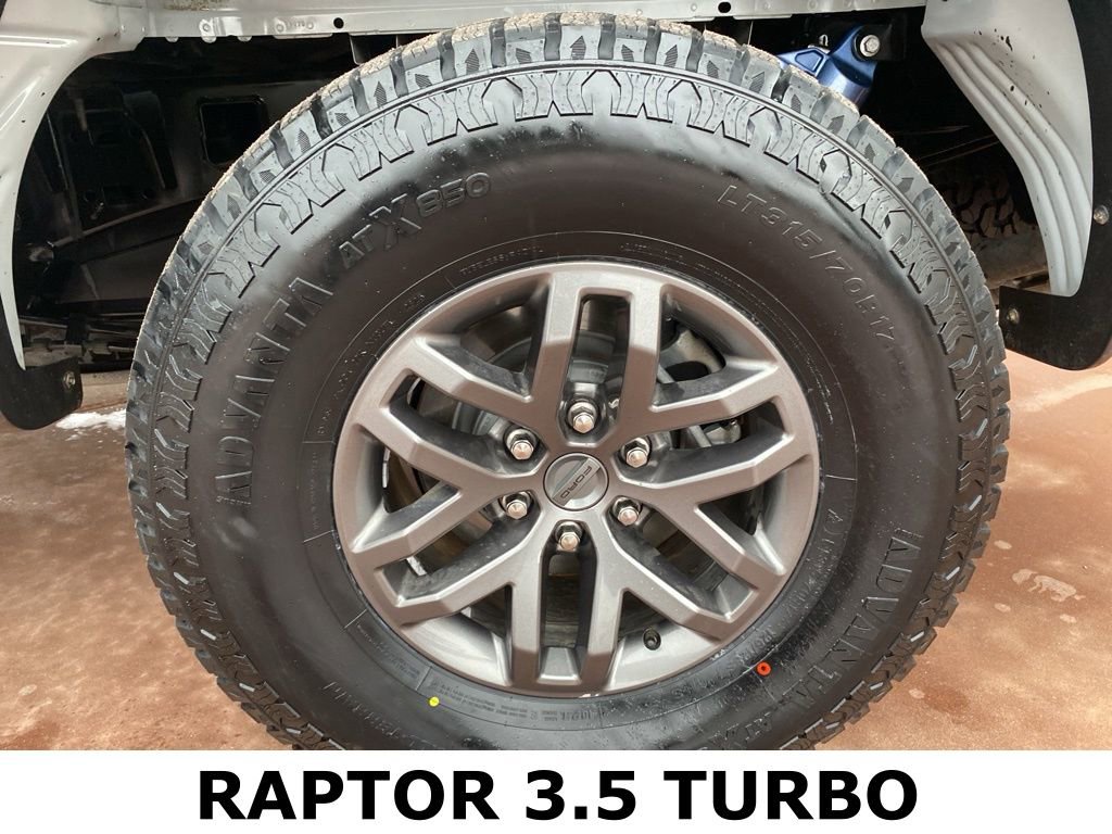 Certified 2017 Ford F150 Raptor w/ Equipment Group 802A Luxury image 43