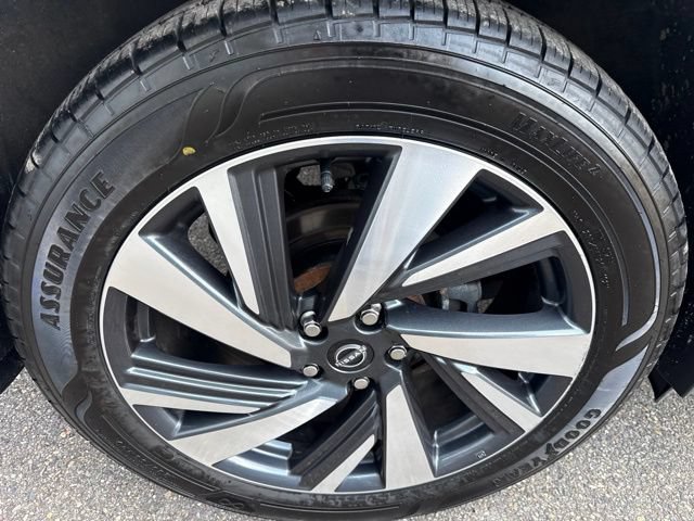 Used 2024 Nissan Murano SL w/ Cargo Package AWD/4WD image 12