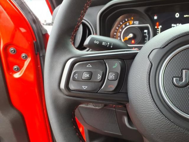 Used 2024 Jeep Gladiator Rubicon image 24
