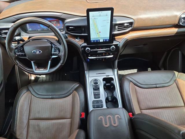 Certified 2021 Ford Explorer King Ranch w/ Premium Technology Package RWD image 18