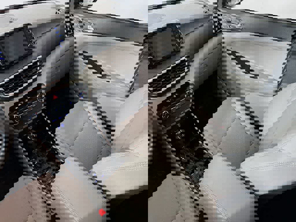 Used 2020 Hyundai Tucson SE image 14