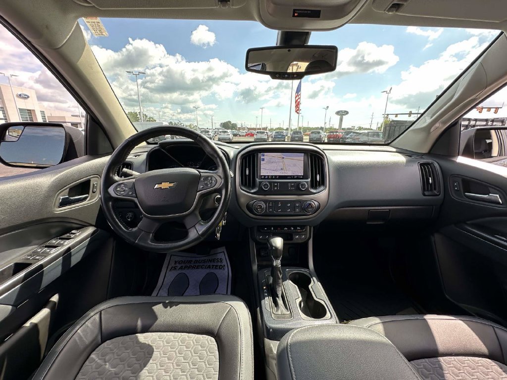 Used 2022 Chevrolet Colorado Z71 AWD/4WD image 13
