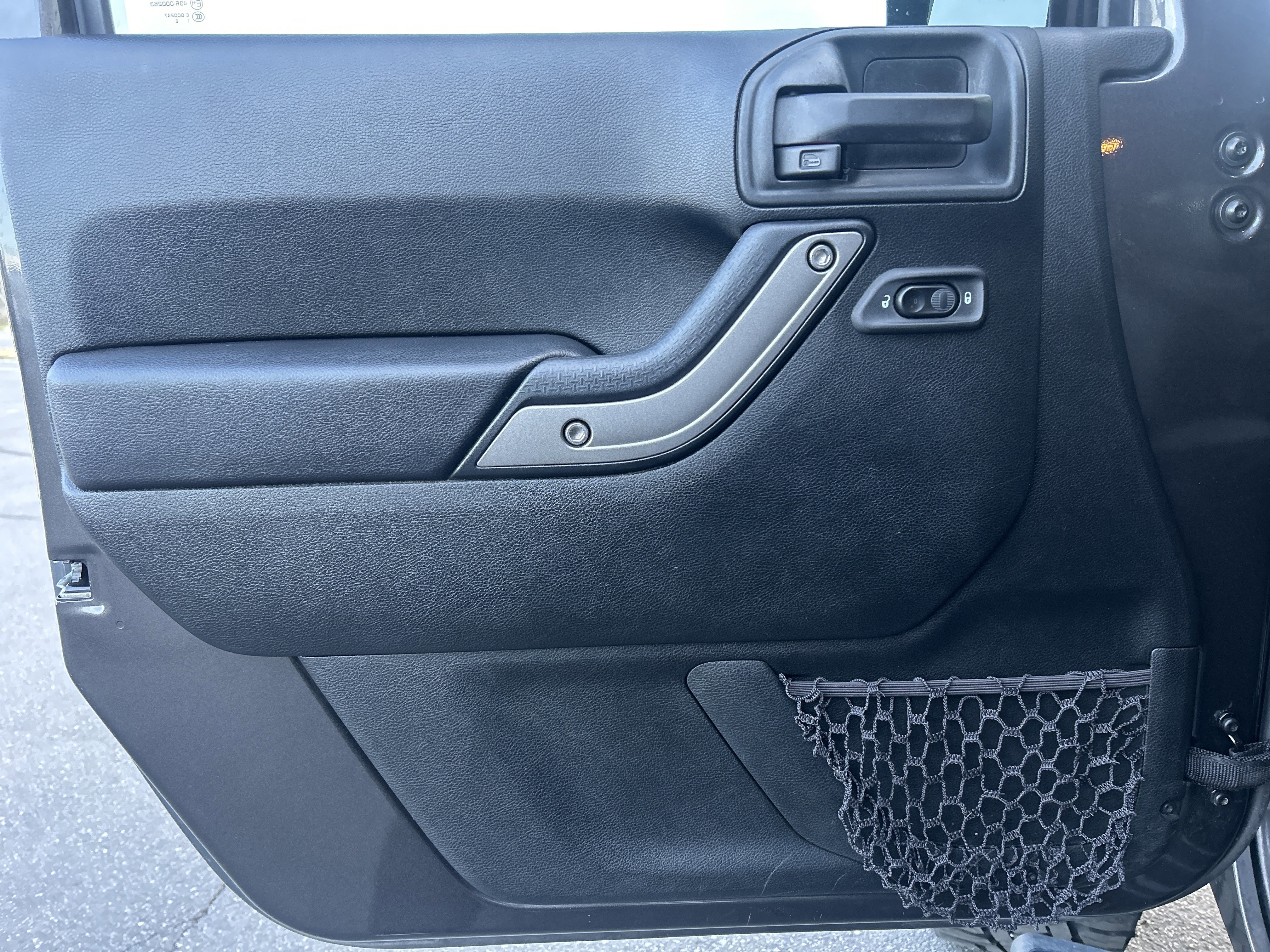 Used 2018 Jeep Wrangler Unlimited Sport S image 15