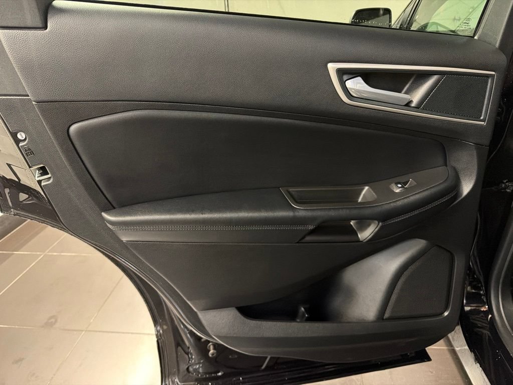Certified 2024 Ford Edge SEL w/ Convenience Package AWD/4WD image 33