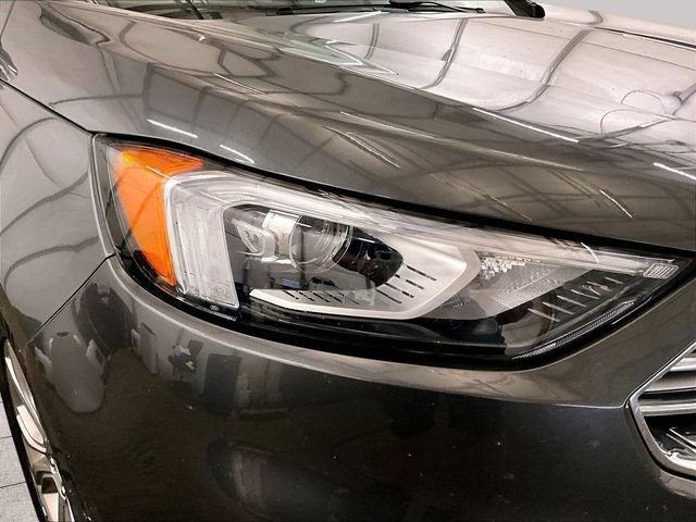 Certified 2020 Ford Edge Titanium AWD/4WD image 27