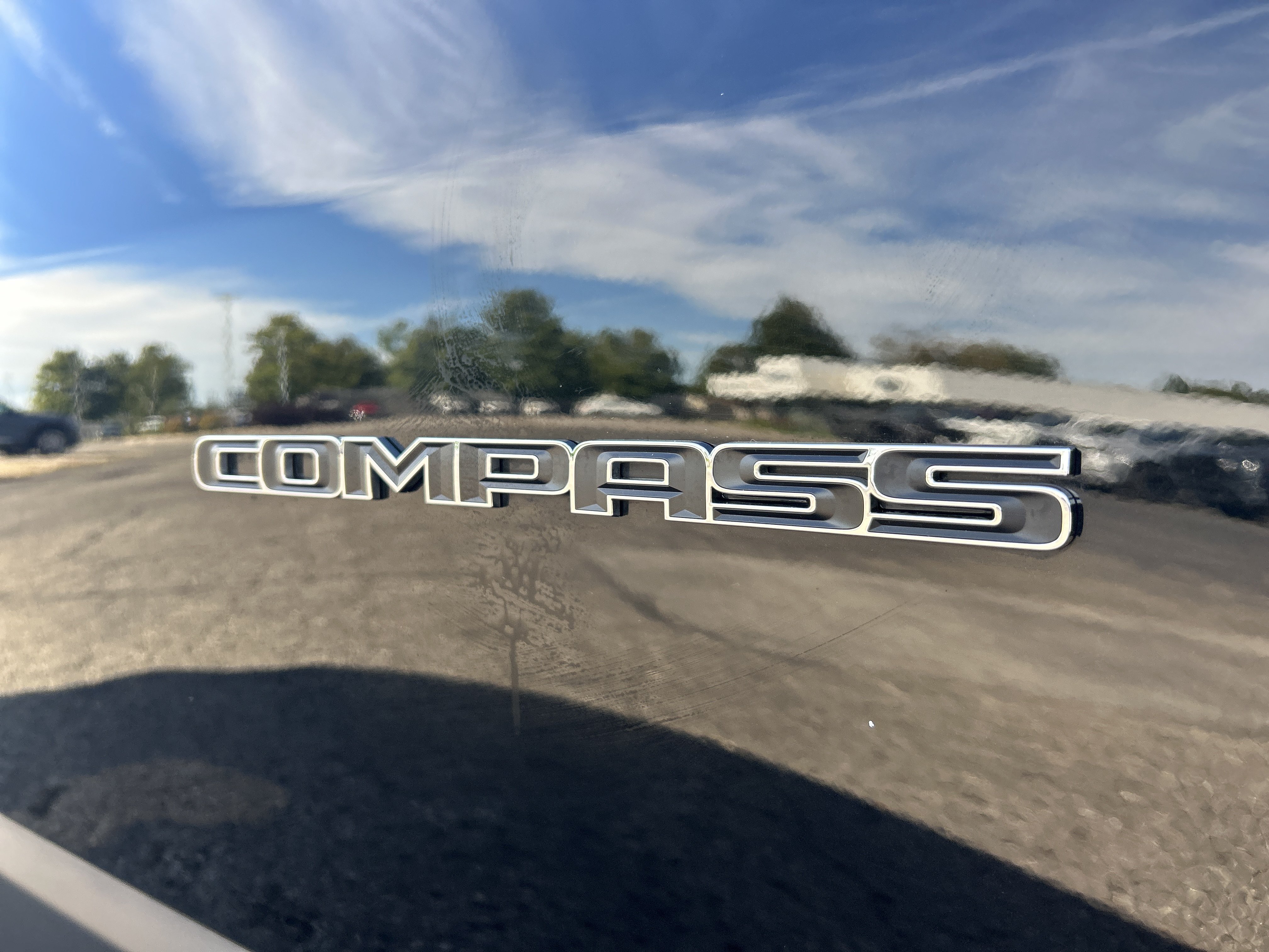 Used 2023 Jeep Compass Latitude AWD/4WD image 24