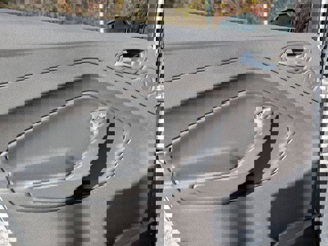 Certified 2019 Ford Escape Titanium image 28