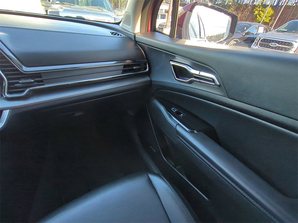 Used 2023 Kia Sportage SX image 17