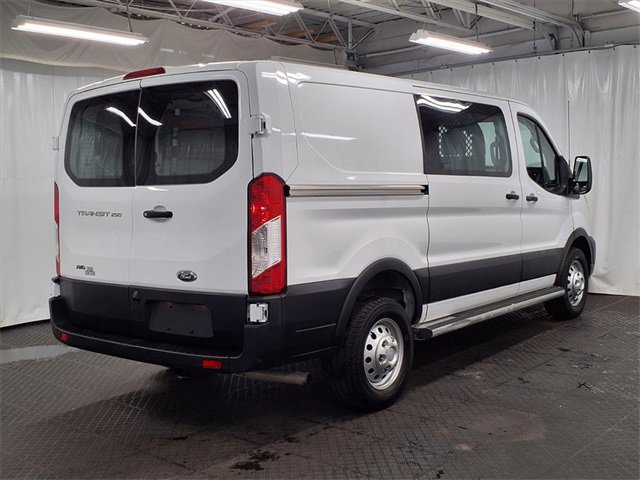 Certified 2023 Ford Transit 250 Low Roof AWD w/ Exterior Upgrade Package image 4