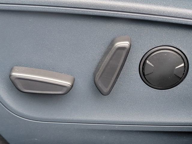 Certified 2023 Ford Maverick XLT w/ XLT Luxury Package image 4