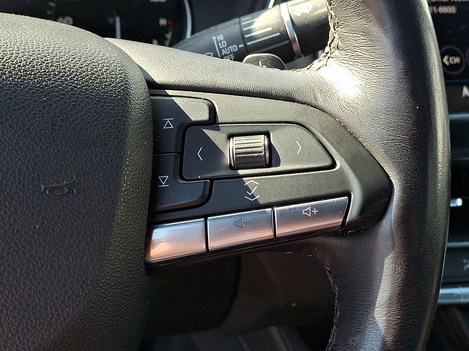 Used 2023 Cadillac CT5 Luxury w/ Sun And Sound Package AWD/4WD image 24