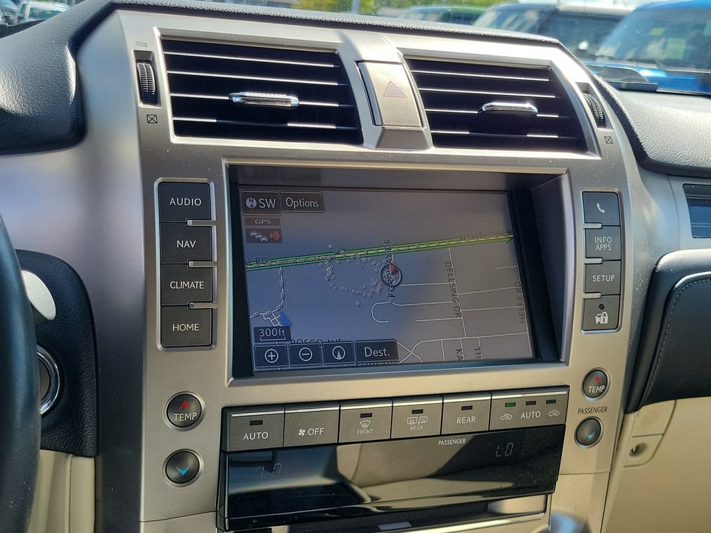 Used 2021 Lexus GX 460 Premium w/ Premium Package AWD/4WD image 27