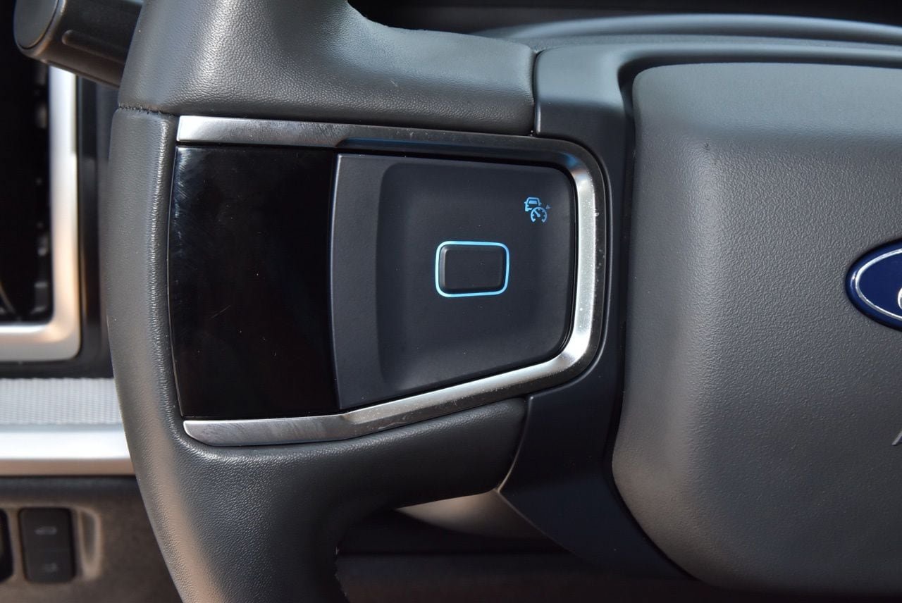 Certified 2025 Ford Expedition Max Active RWD image 24