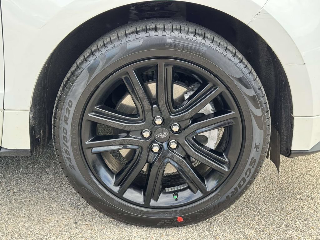 Certified 2024 Ford Edge ST-Line AWD/4WD image 25