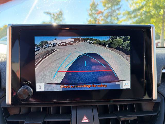 Used 2025 Toyota RAV4 XLE AWD/4WD image 21