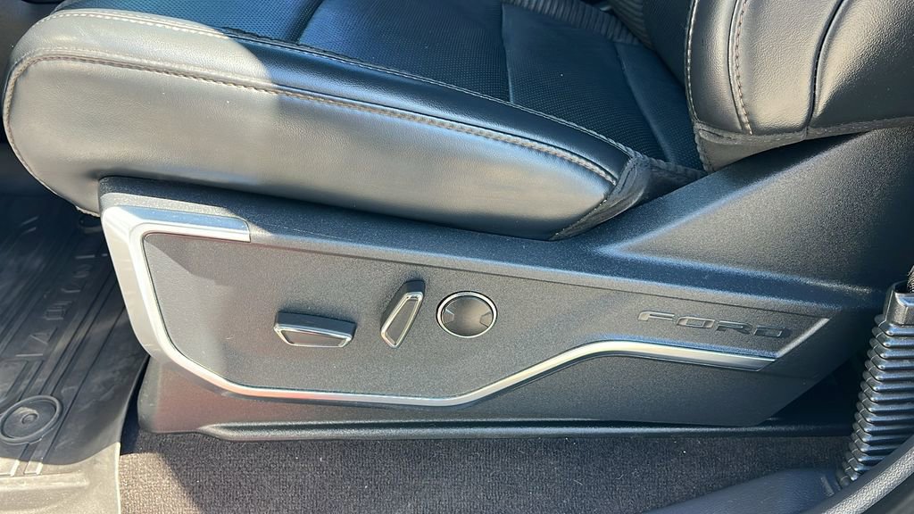 Certified 2022 Ford F150 Raptor w/ Raptor 37 Performance Package image 18