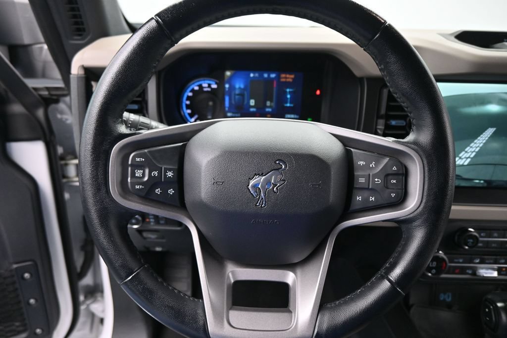 Certified 2023 Ford Bronco Wildtrak AWD/4WD image 12