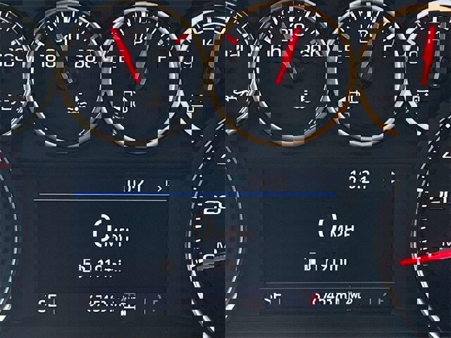 Used 2020 Chevrolet Silverado 1500 RST image 24