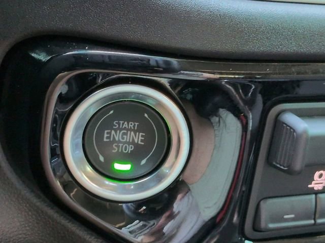 Used 2025 Chevrolet Silverado 3500 LTZ w/ LTZ Plus Package image 28