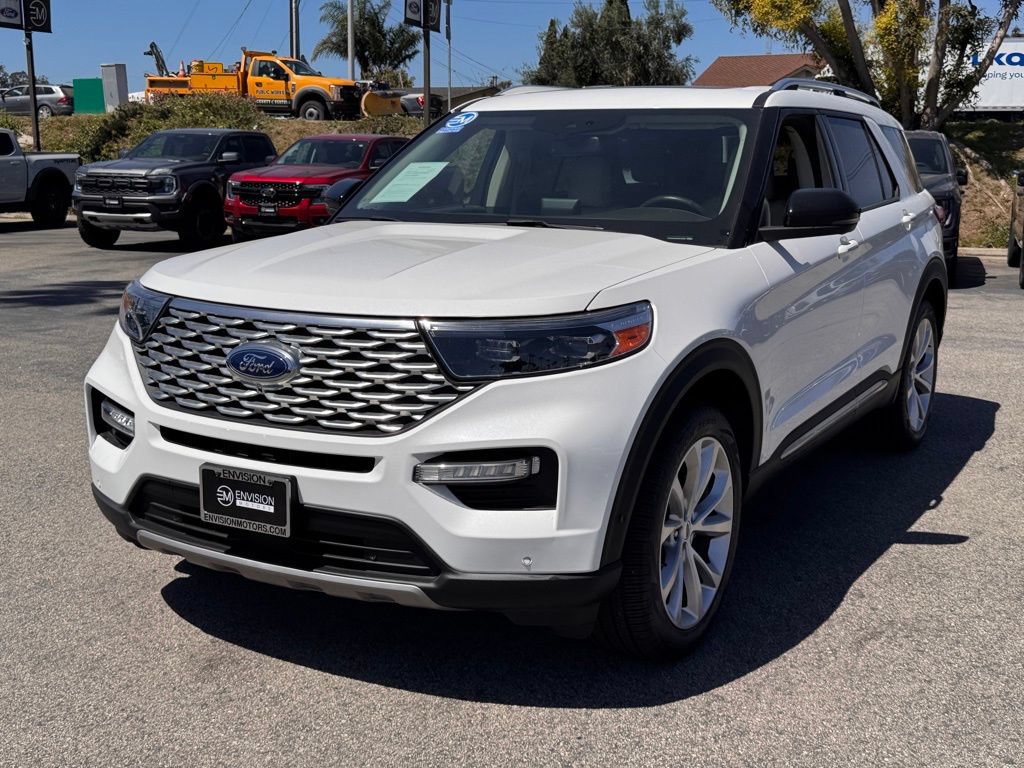 Certified 2021 Ford Explorer Platinum w/ Equipment Group 601A AWD/4WD image 7