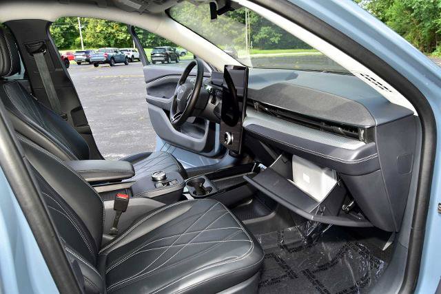 Certified 2023 Ford Mustang Mach-E California Route 1 AWD/4WD image 28