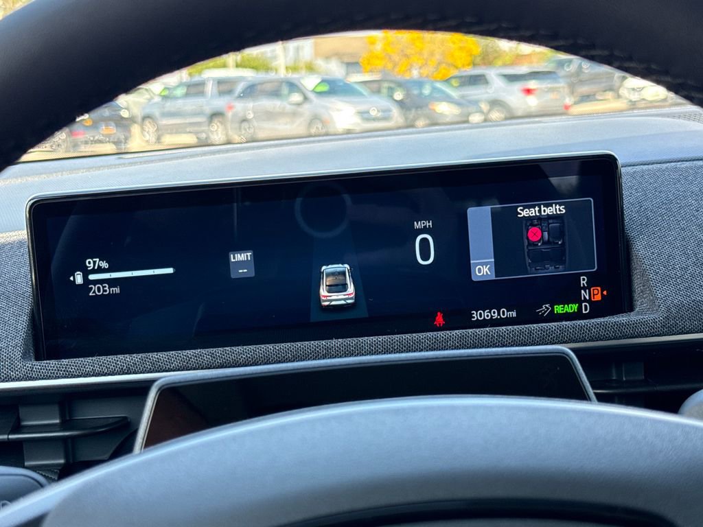 Certified 2025 Ford Mustang Mach-E Premium image 17