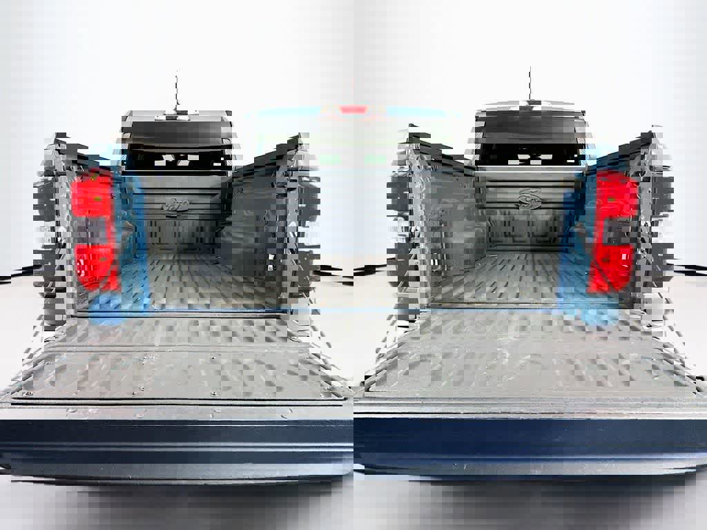 Certified 2022 Ford Maverick XLT image 23