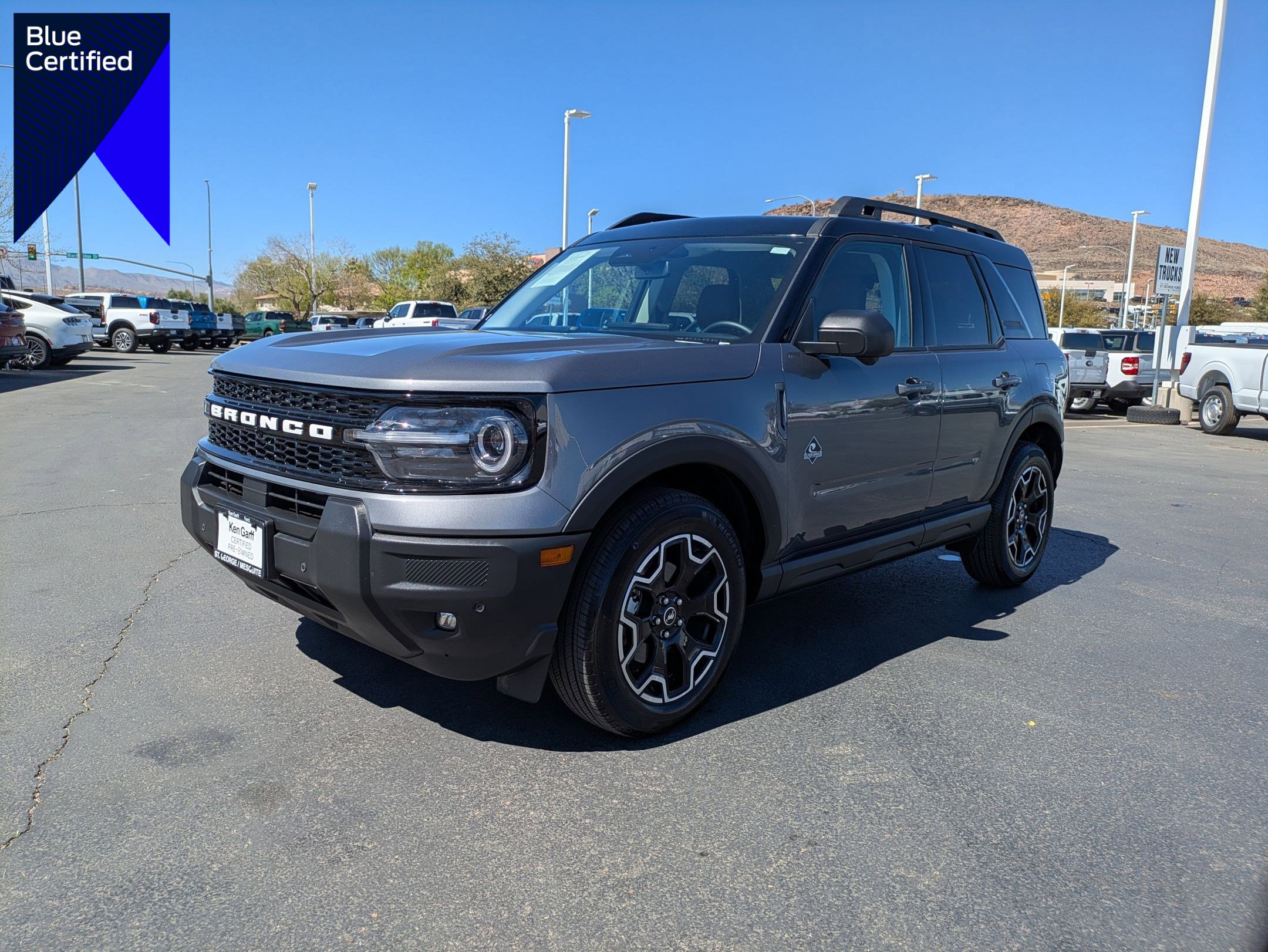 Certified 2025 Ford Bronco Sport Outer Banks w/ Outer Banks Tech Package+ AWD/4WD image 1