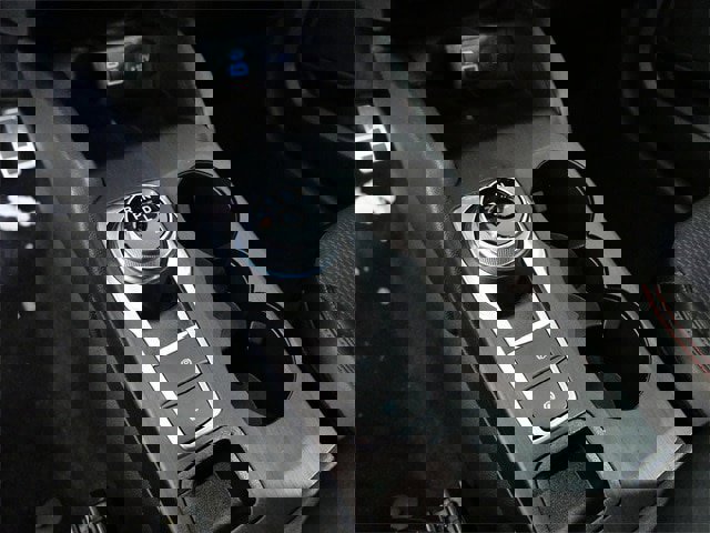 Certified 2023 Ford Escape ST-Line Select image 17