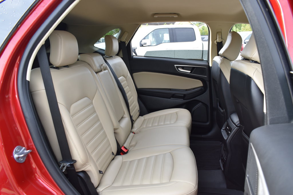 Certified 2023 Ford Edge SEL w/ Convenience Package AWD/4WD image 30