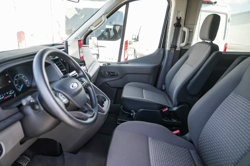 Certified 2025 Ford Transit 350 XLT RWD image 16