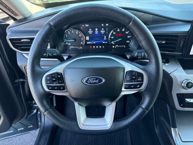 Certified 2023 Ford Explorer XLT w/ Equipment Group 202A AWD/4WD image 24