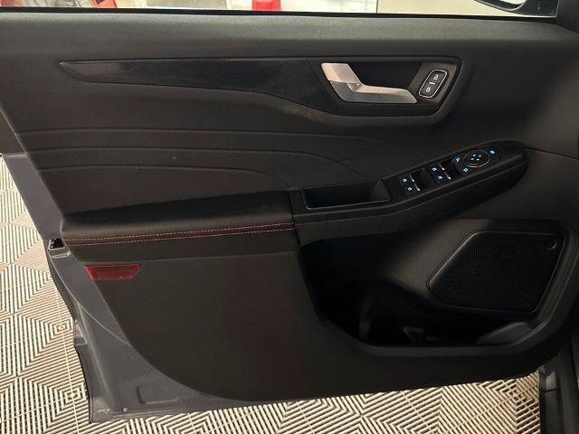 Certified 2024 Ford Escape ST-Line w/ Equipment Group 301A FWD image 10